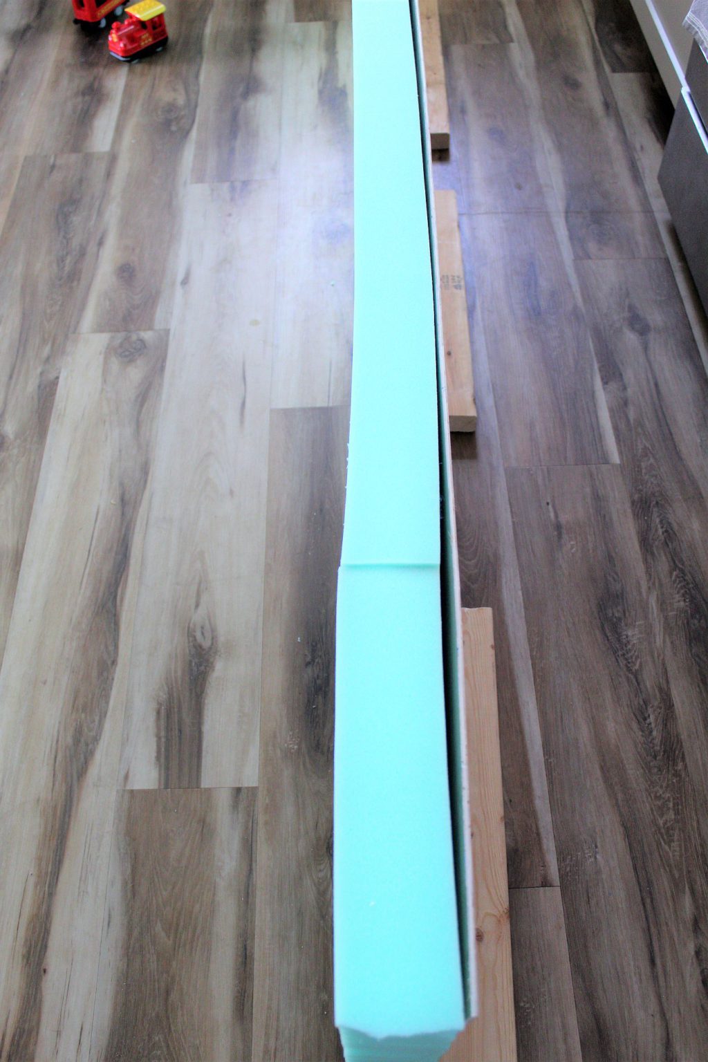 Banquette Back Cushion Nooks In Bloom